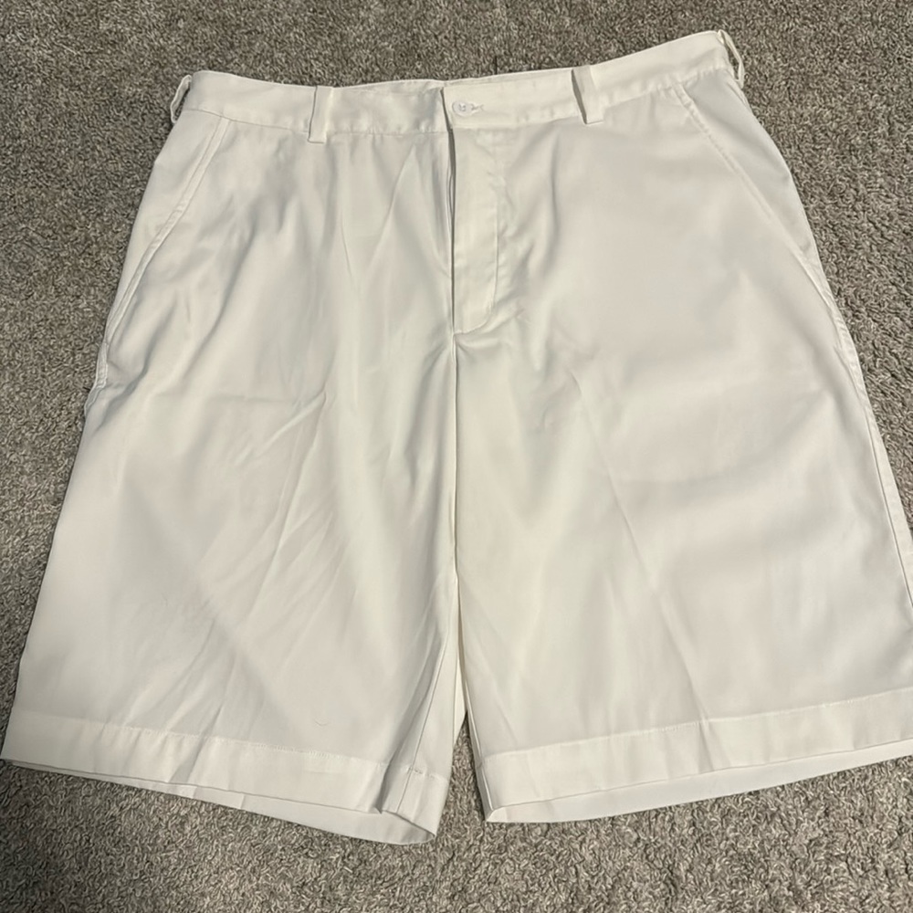 Nike Dri fit golf shorts